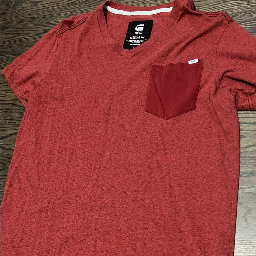 G-star mens v-neck pocket tee